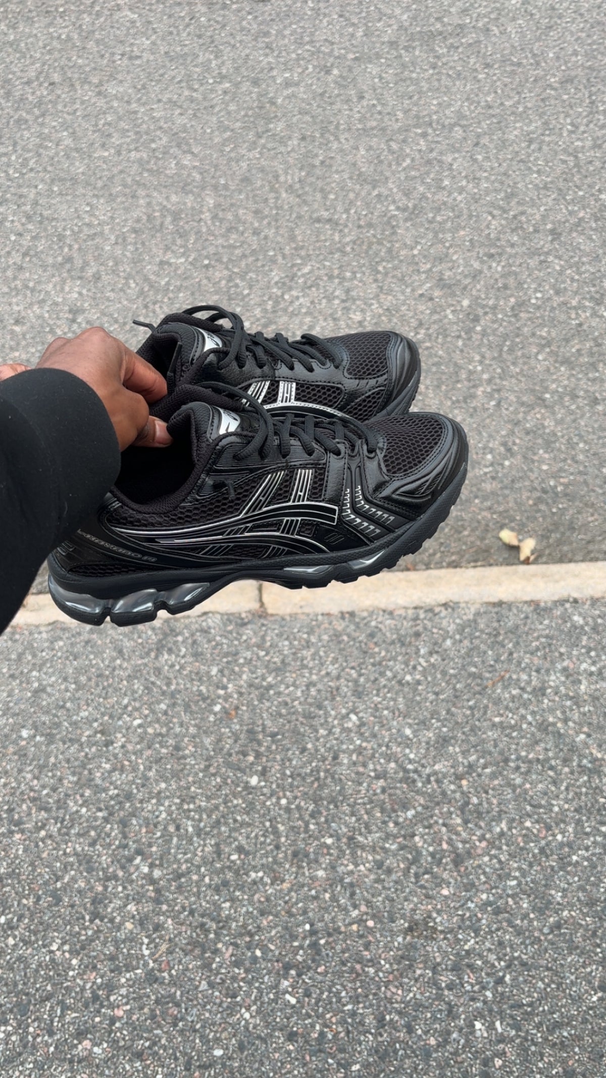 Coldstep Sneakers - Kayano 14 (Svart)