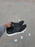 Coldstep Sneakers – Boost (Svart/Vit)